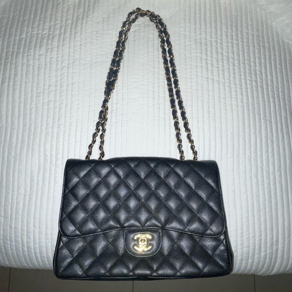 Chanel jumbo vintage flap handbag